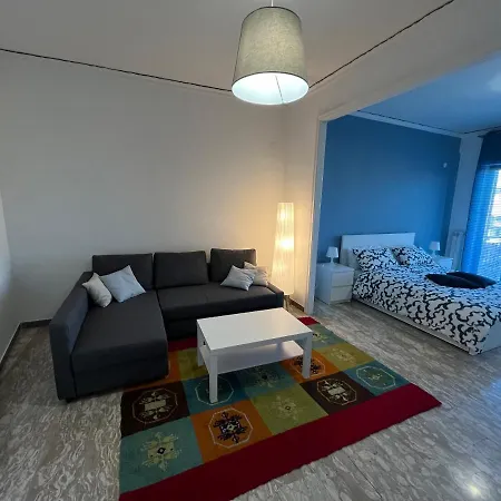 Balcony House Apartment *