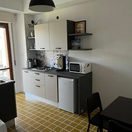 Balcony House Daire